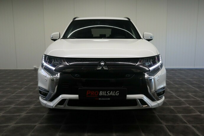 mitsubishi-outlander-elektrisitetbensin-2019-big-12