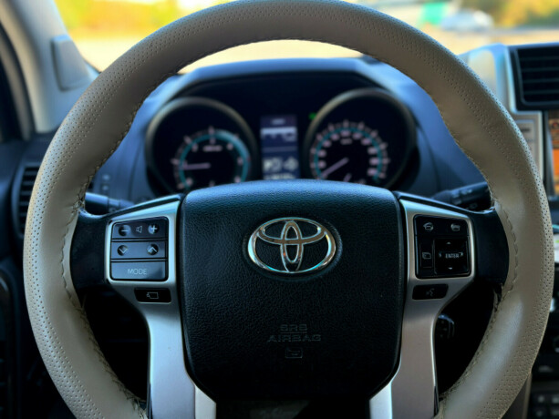toyota-land-cruiser-diesel-2010-big-19