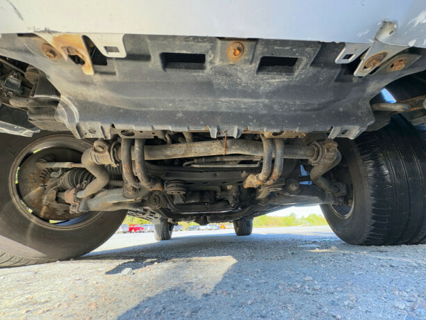 toyota-land-cruiser-diesel-2010-big-26