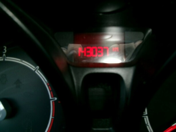 ford-fiesta-diesel-2010-big-10