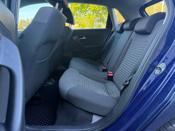 volkswagen-polo-diesel-2010-big-15