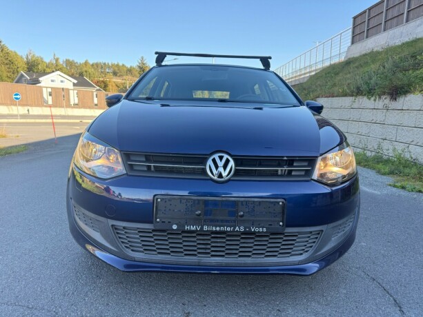 volkswagen-polo-diesel-2010-big-7