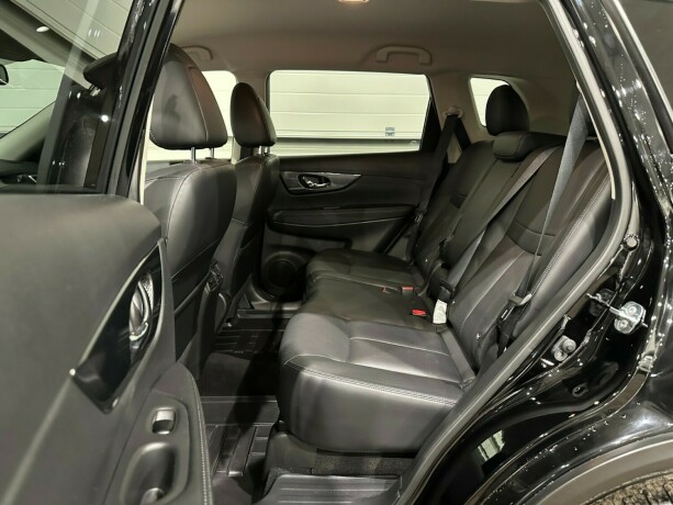 nissan-x-trail-diesel-2016-big-10