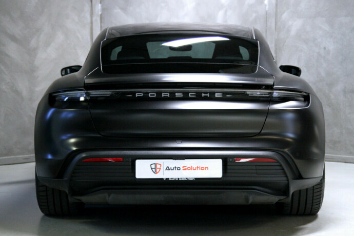 porsche-taycan-elektrisitet-2021-big-37