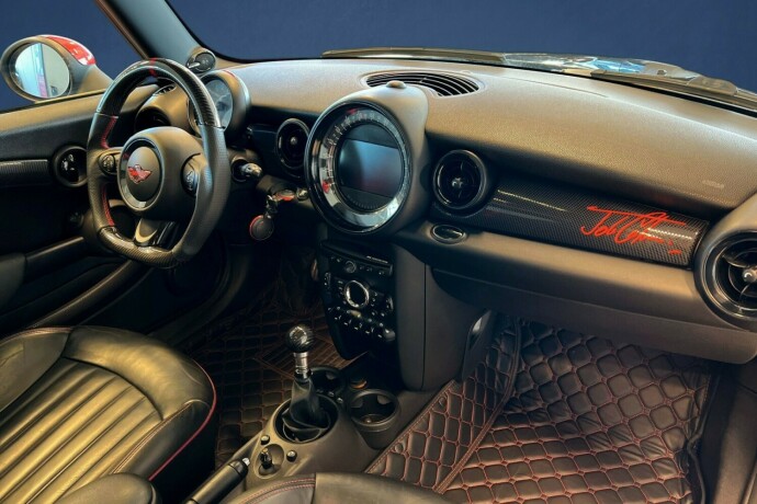 mini-cooper-s-diesel-2012-big-15