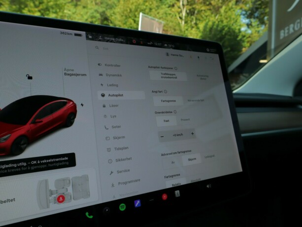 tesla-model-3-elektrisitet-2021-big-24