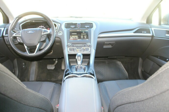 ford-mondeo-elektrisitetbensin-2016-big-9