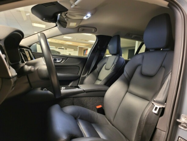 volvo-v60-elektrisitetbensin-2022-big-23