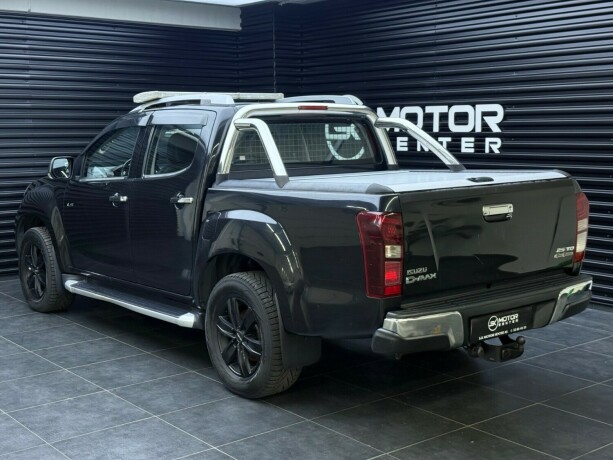 isuzu-d-max-diesel-2016-big-1