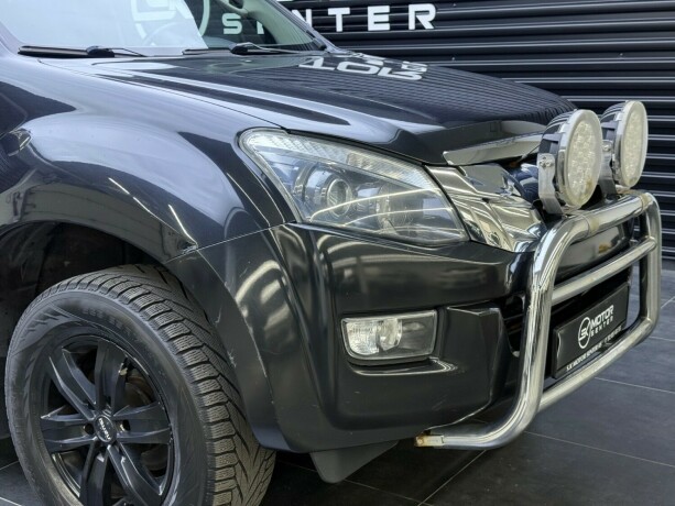 isuzu-d-max-diesel-2016-big-2