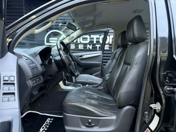 isuzu-d-max-diesel-2016-big-28