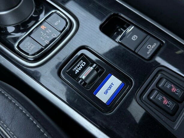 mitsubishi-outlander-elektrisitetbensin-2019-big-29