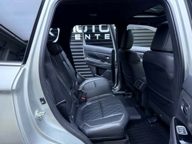 mitsubishi-outlander-elektrisitetbensin-2019-big-34