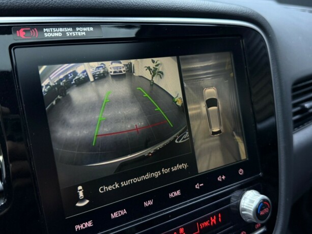mitsubishi-outlander-elektrisitetbensin-2019-big-23
