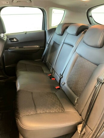 peugeot-3008-diesel-2016-big-30