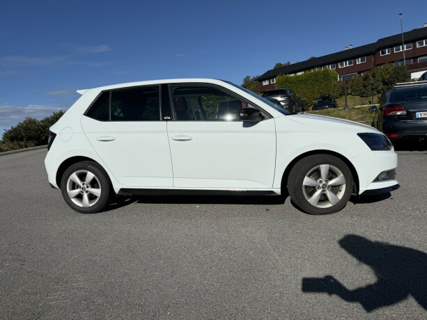 2017-fabia-skoda-12l-bensin-big-1