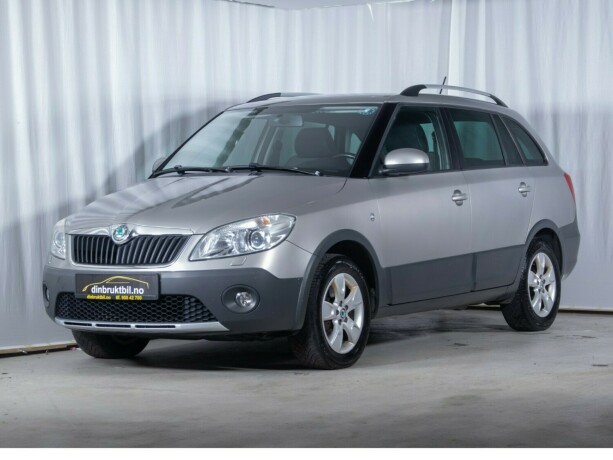 skoda-fabia-diesel-2012-big-0