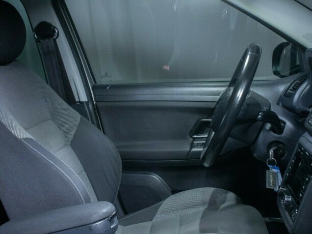 skoda-fabia-diesel-2012-big-21