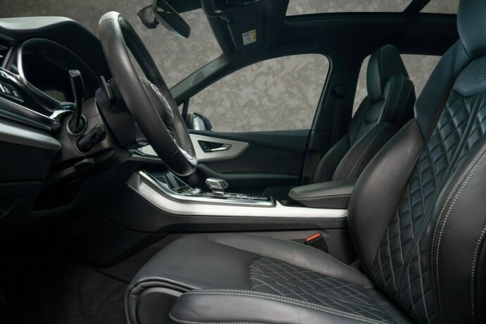 audi-q7-elektrisitetbensin-2021-big-37