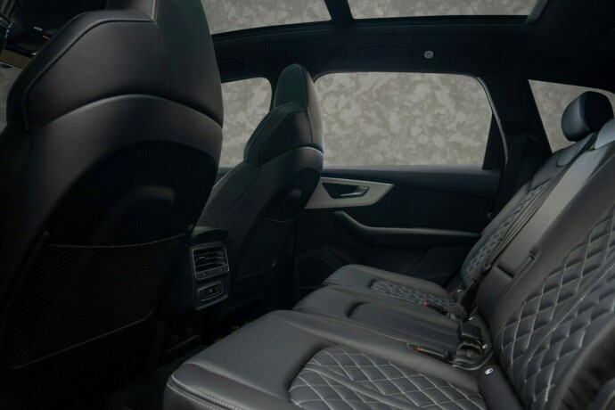 audi-q7-elektrisitetbensin-2021-big-42