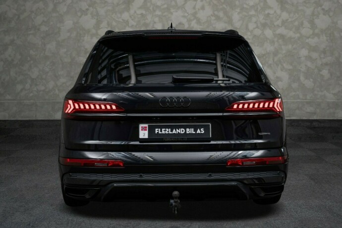 audi-q7-elektrisitetbensin-2021-big-15