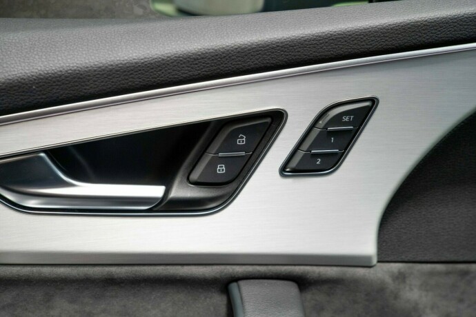 audi-q7-elektrisitetbensin-2021-big-35