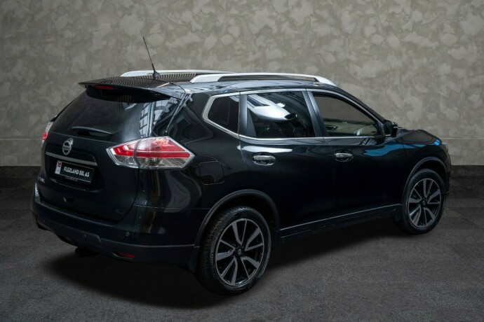 nissan-x-trail-diesel-2017-big-12
