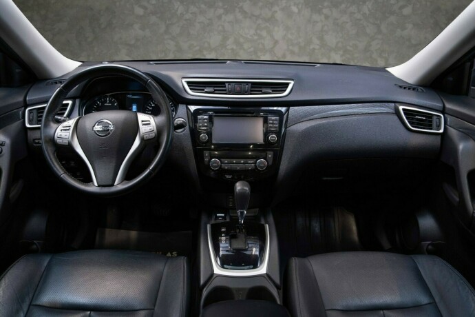 nissan-x-trail-diesel-2017-big-32