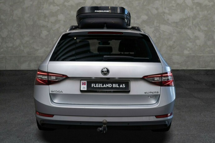 skoda-superb-diesel-2019-big-12
