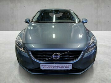 volvo-v40-diesel-2014-big-3