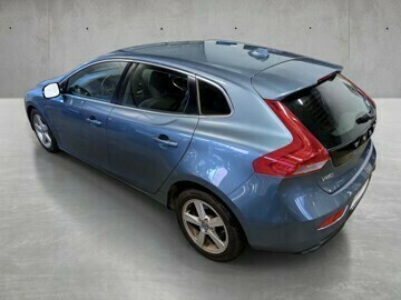 volvo-v40-diesel-2014-big-9