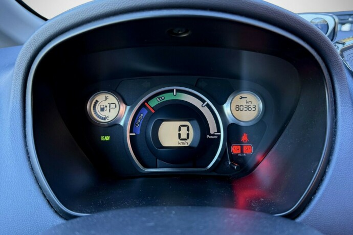 peugeot-ion-elektrisitet-2012-big-23