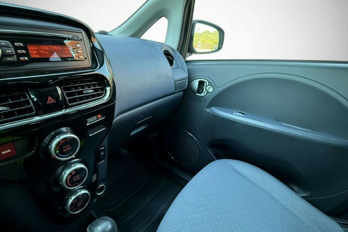 peugeot-ion-elektrisitet-2012-big-19