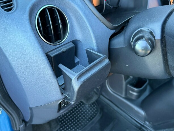 peugeot-ion-elektrisitet-2012-big-17