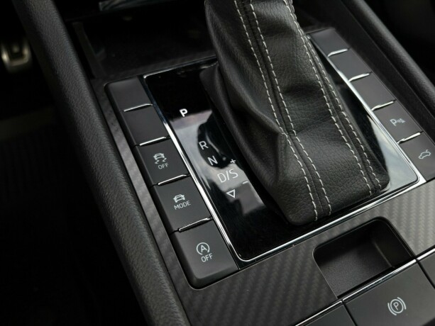 skoda-superb-diesel-2021-big-32