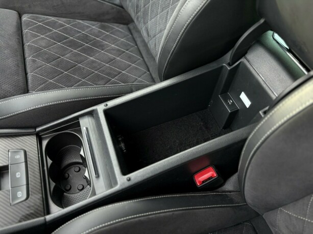 skoda-superb-diesel-2021-big-34
