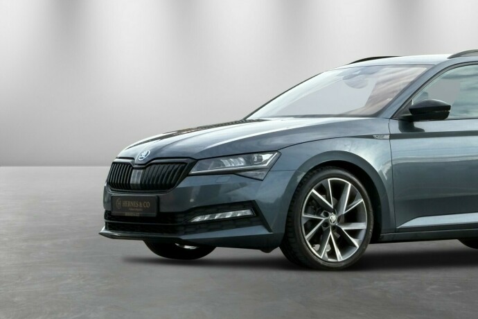 skoda-superb-diesel-2021-big-2