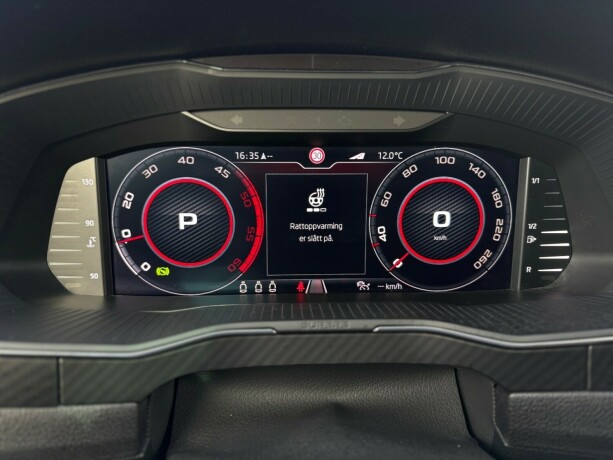 skoda-superb-diesel-2021-big-21