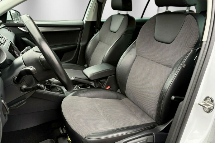 skoda-octavia-diesel-2020-big-30