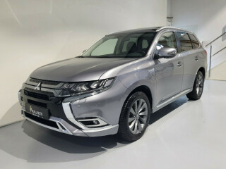 Mitsubishi | Outlander | Elektrisitet+bensin | 2019