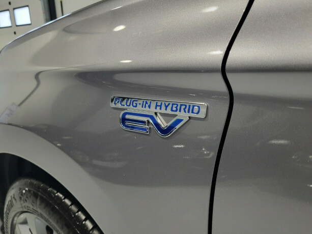 mitsubishi-outlander-elektrisitetbensin-2019-big-29