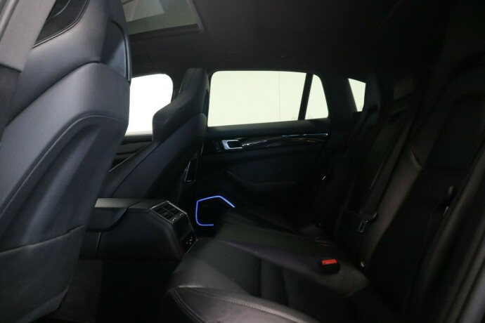 porsche-panamera-elektrisitetbensin-2019-big-19