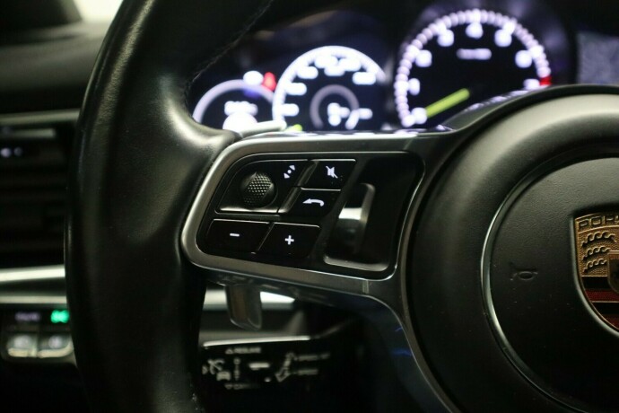 porsche-panamera-elektrisitetbensin-2019-big-29