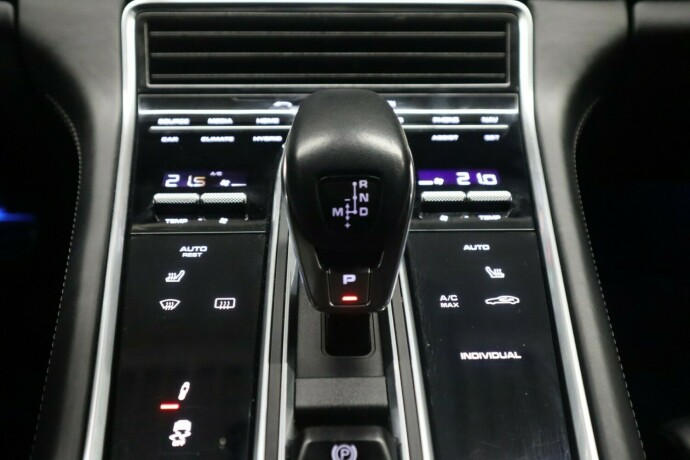 porsche-panamera-elektrisitetbensin-2019-big-60