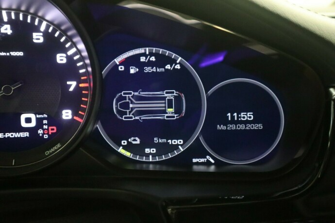 porsche-panamera-elektrisitetbensin-2019-big-34
