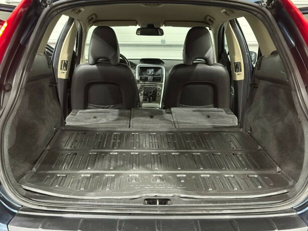 volvo-xc-60-diesel-2011-big-14