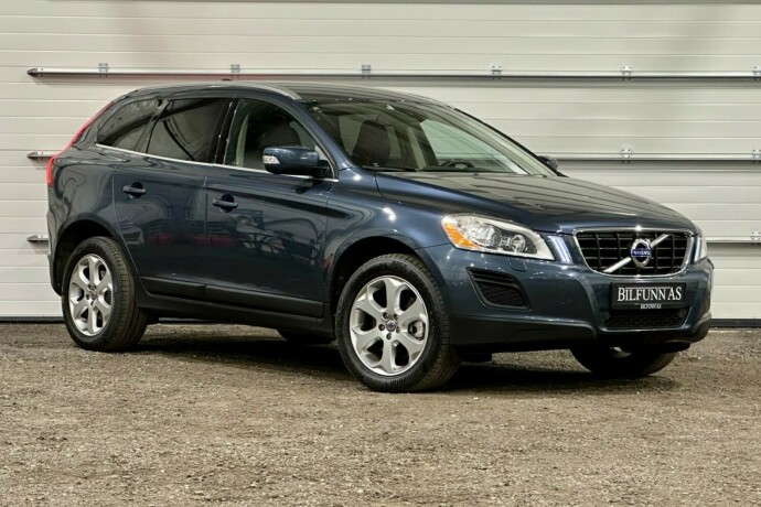 volvo-xc-60-diesel-2011-big-0