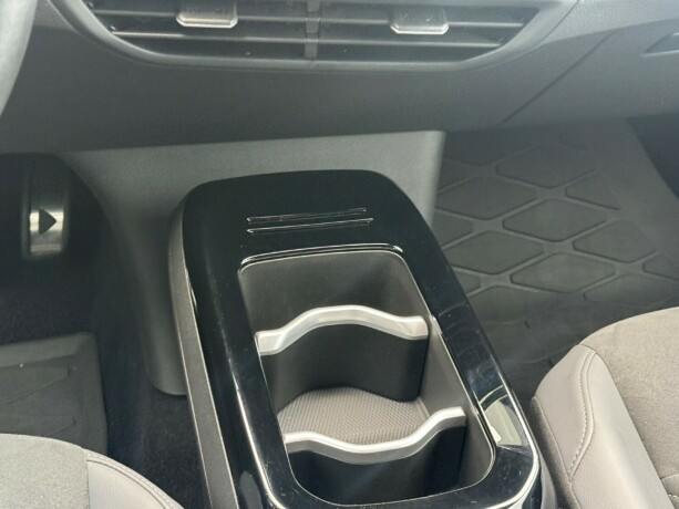 volkswagen-id4-elektrisitet-2022-big-10