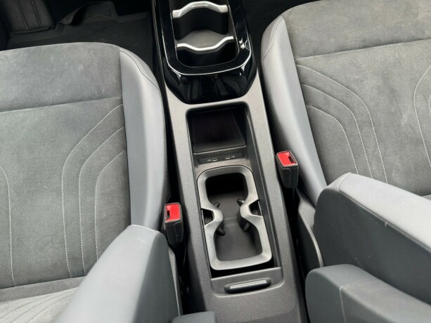 volkswagen-id4-elektrisitet-2022-big-11