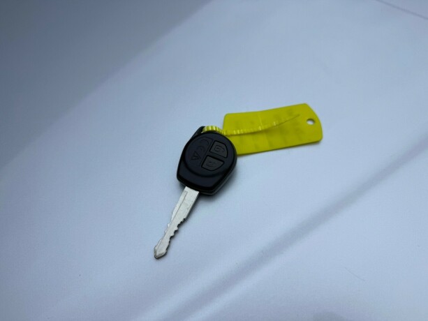 suzuki-jimny-bensin-2008-big-22